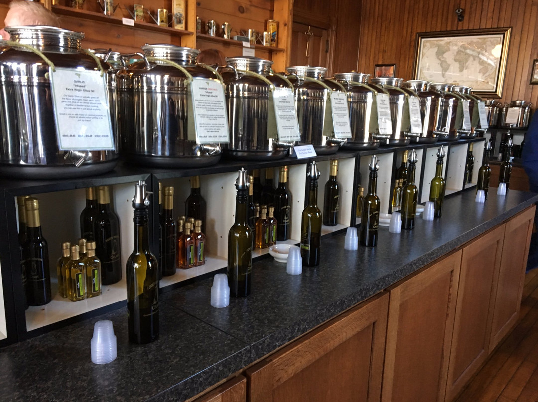 1000 Islands Cruet Gourmet Olive Oil & Vinegars-Clayton必去景点
