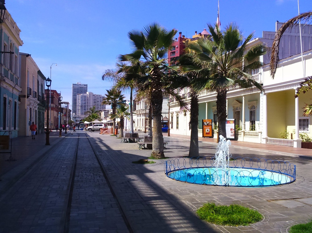 Baquedano Street景点图片