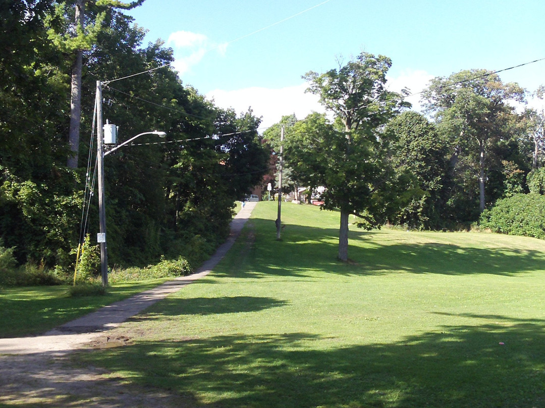 St. Lawrence Park景点图片
