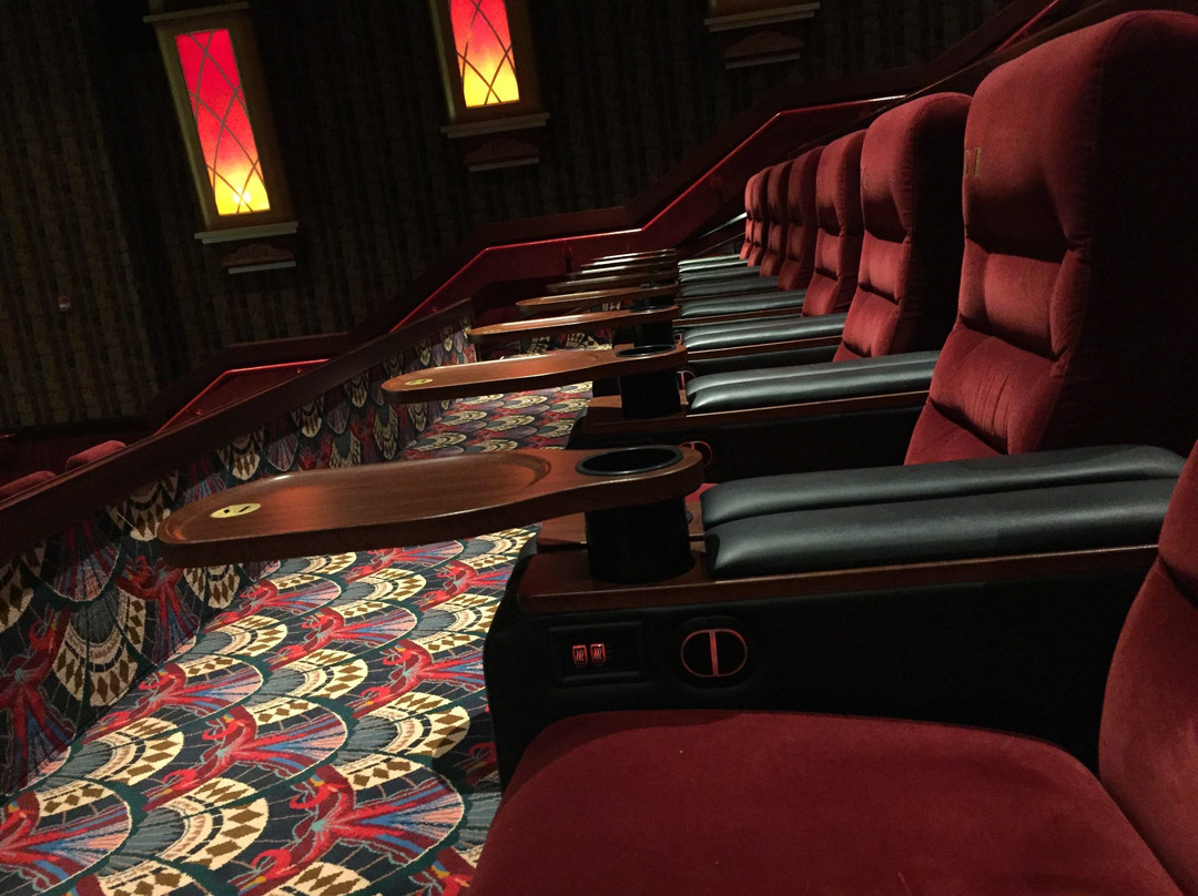 Warren East Theatre-威奇托必去景点