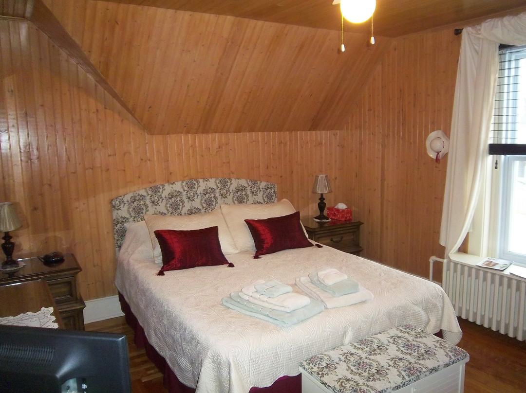 Aux Plaisirs Partagés主图