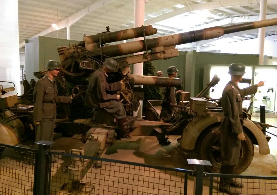 National Military History Center景点图片