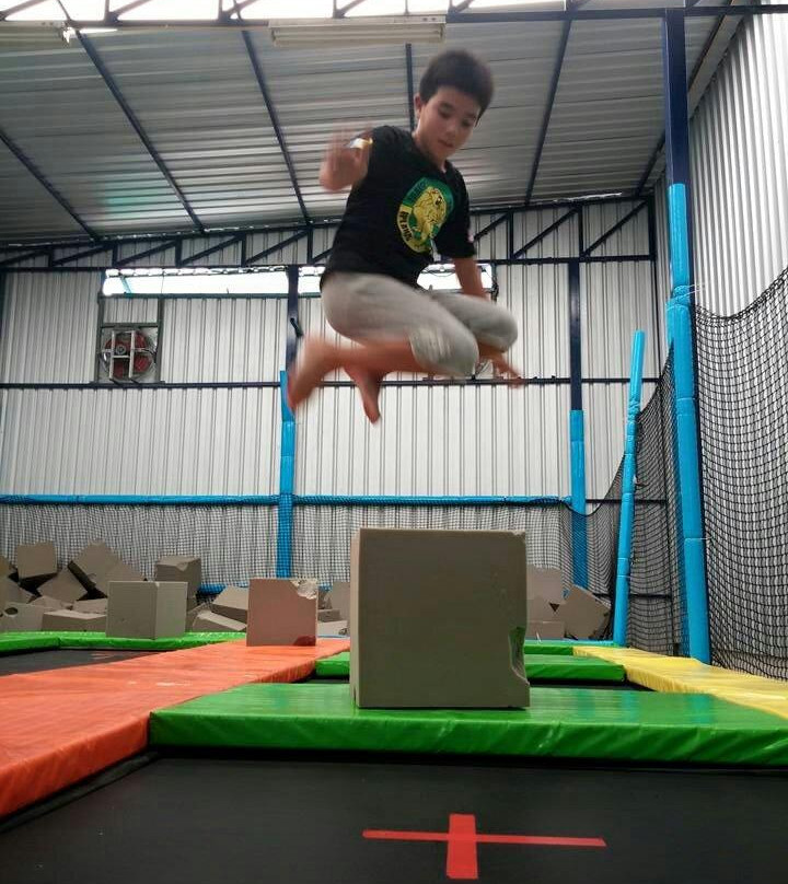 Funny Jump景点图片