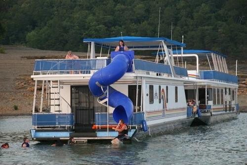 Lake Cumberland-Russell Springs必去景点