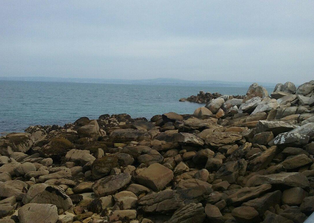 Plage des Sables Blancs景点图片