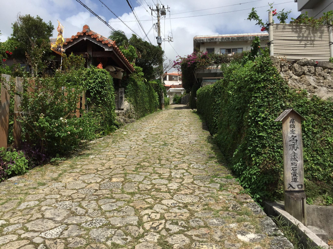 首里金城町石板路-那霸市必去景点