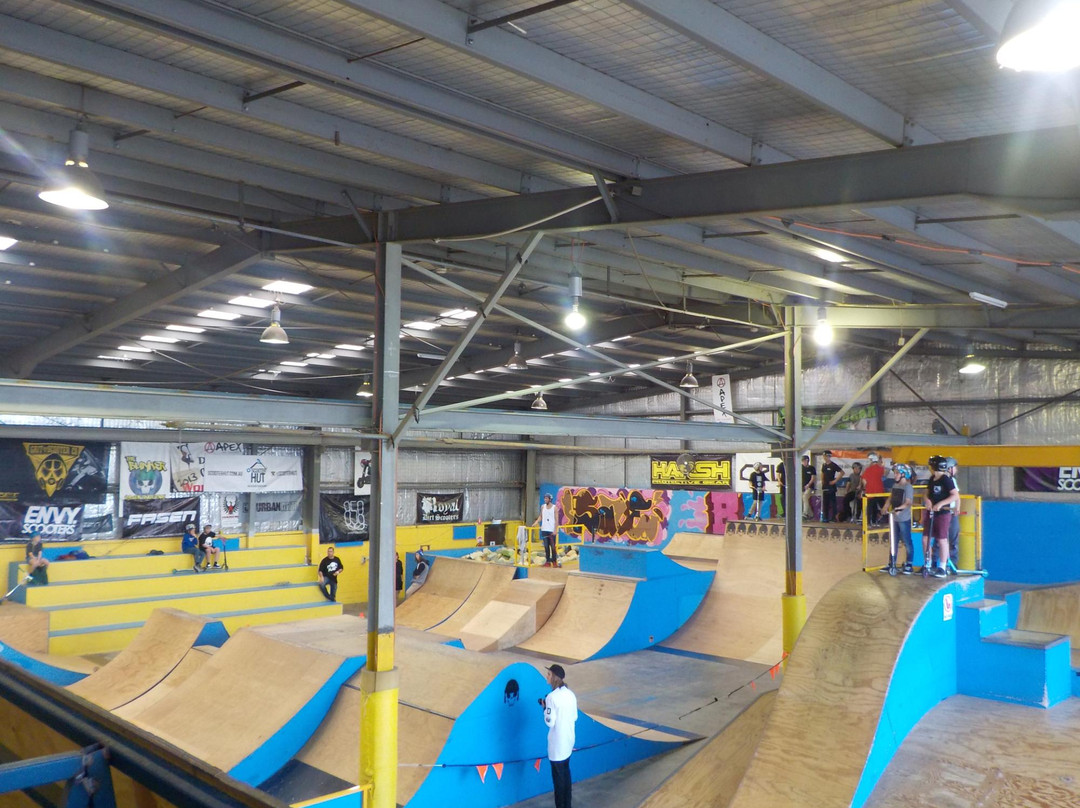 The Bunker Indoor Skate Park景点图片