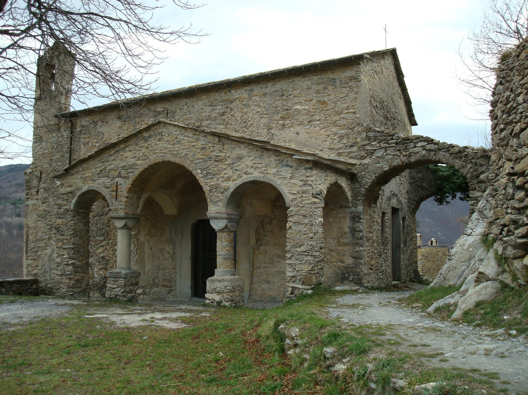 Triora旅游景点-Chiesa di San Bernardino