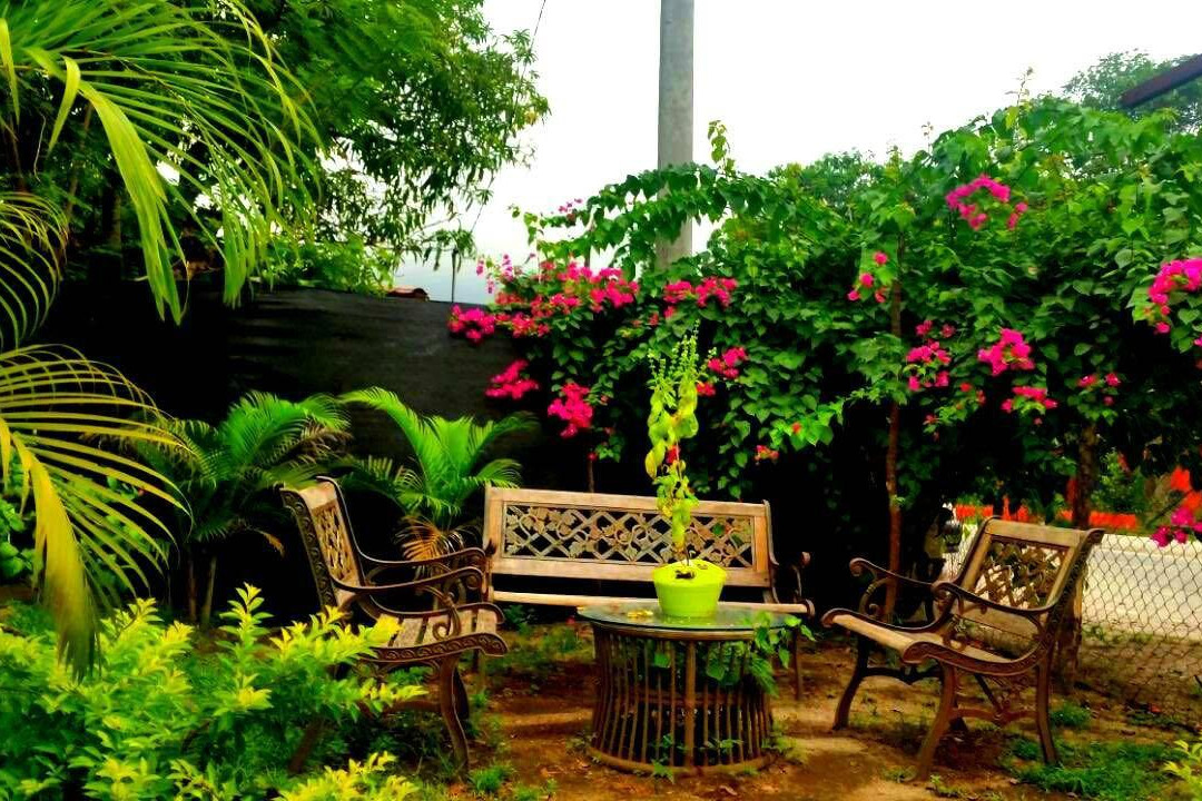 Hostal Acuarela