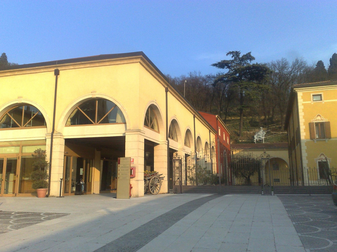 Rocca Sveva景点图片