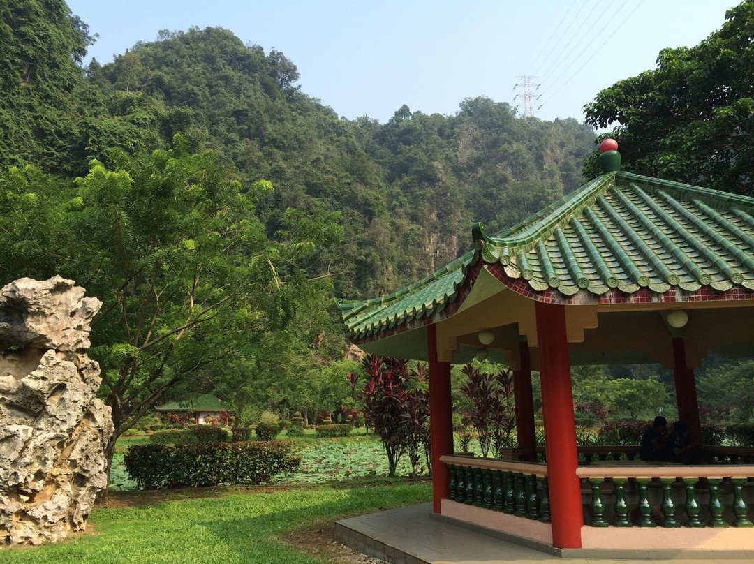 极乐寺和禅园渡假村-怡保必去景点