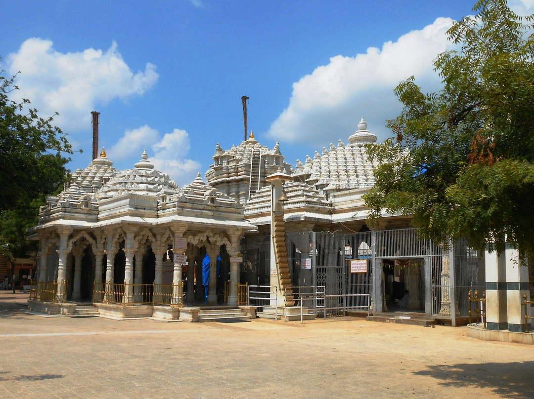 Mahudi Jain Temple景点图片