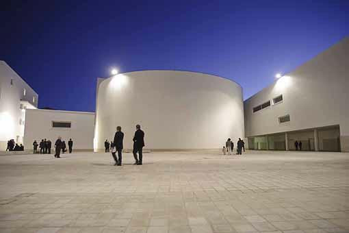 Auditorium Theatre Revellin-Ceuta必去景点