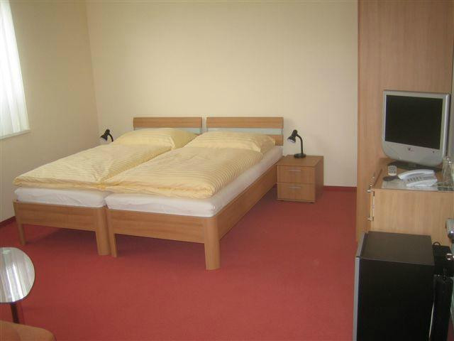 Hotel Deininger主图