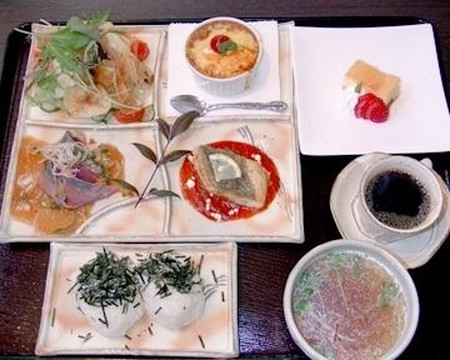 三股町餐馆和美食-Wa Sousaku Sakurazaka