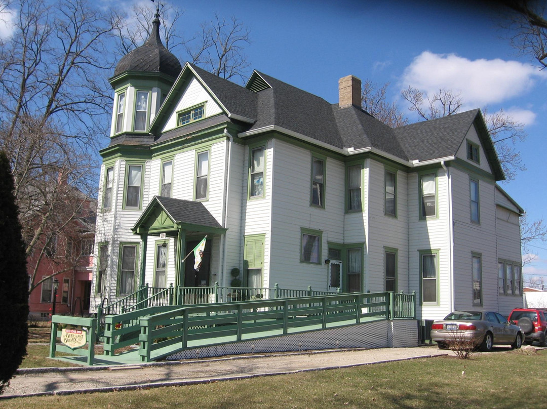 Brocton酒店住宿-Red Oak Inn B&B