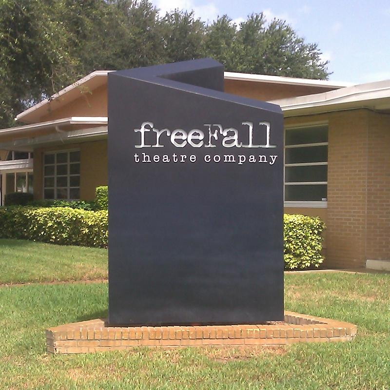 freeFall Theatre-圣彼德斯堡必去景点