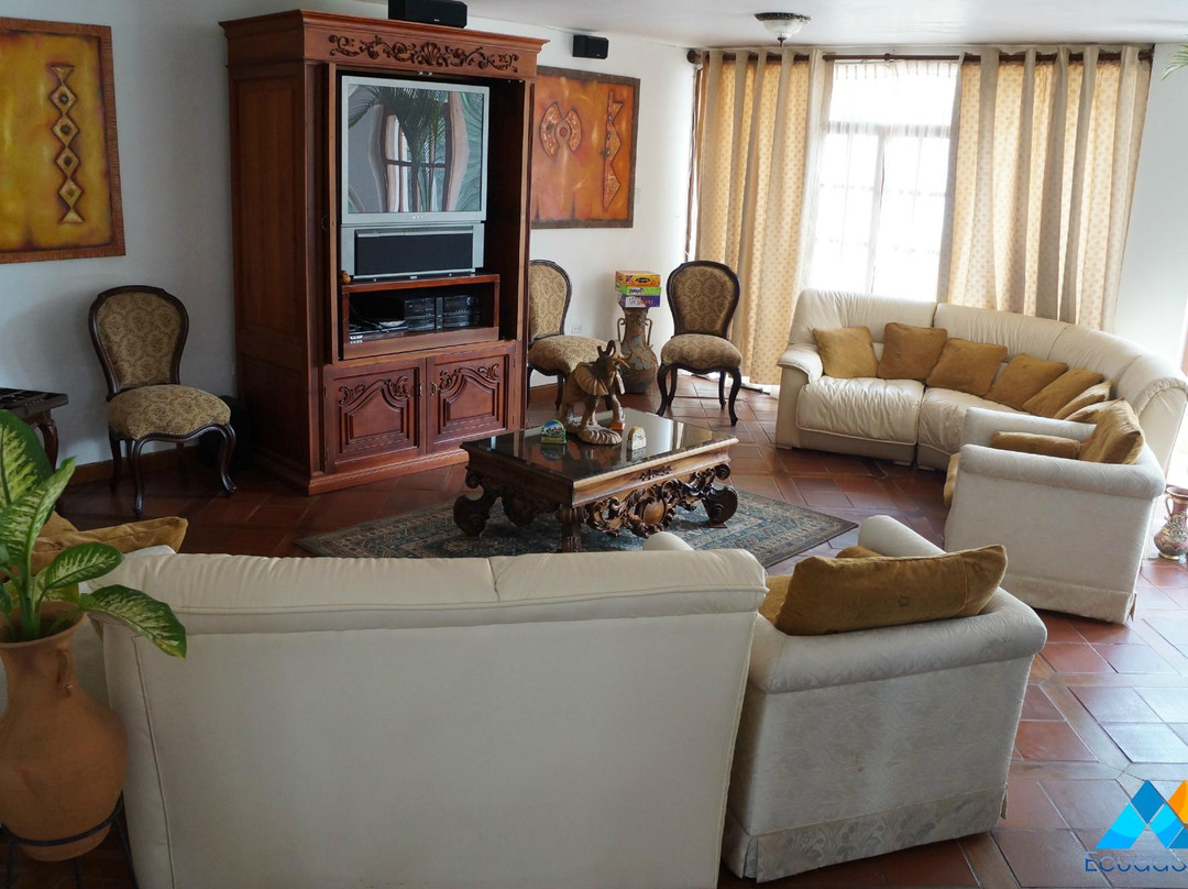 Mountain Views Inn主图