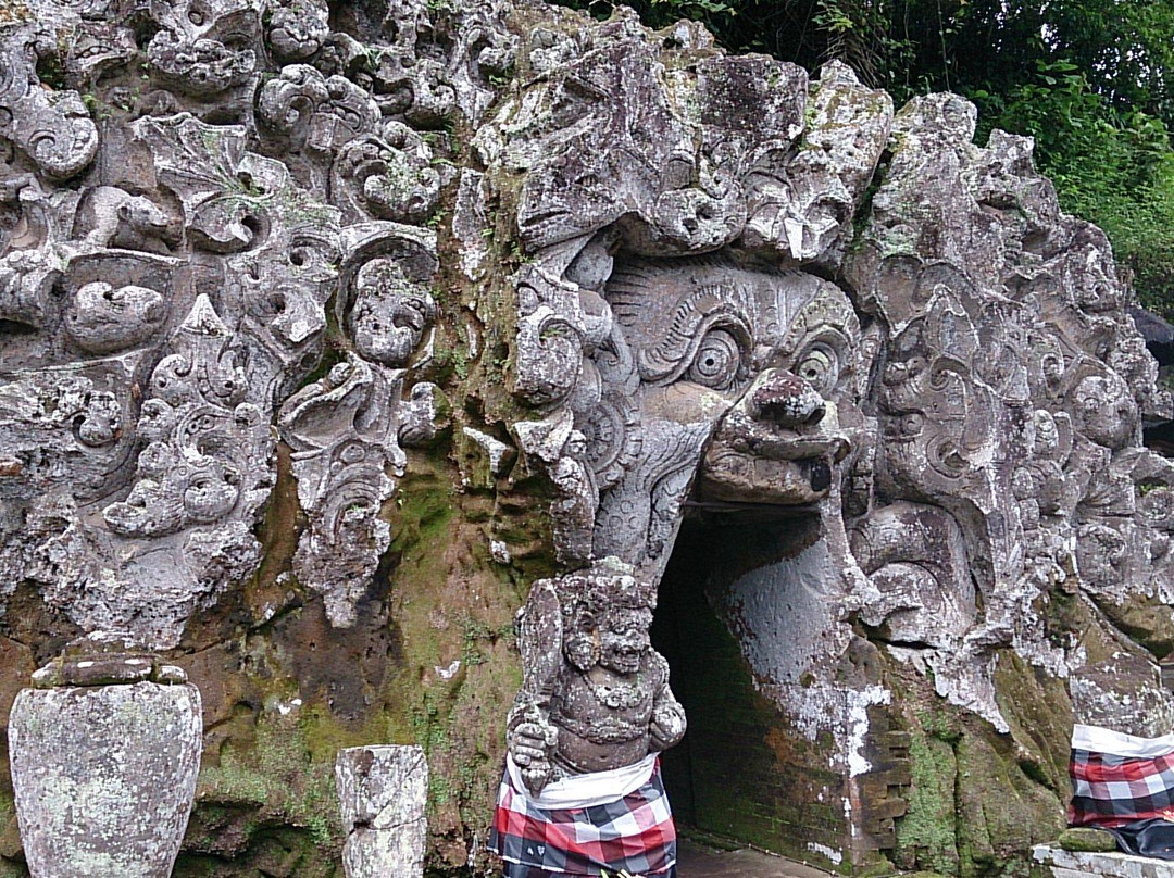 象窟-乌布必去景点