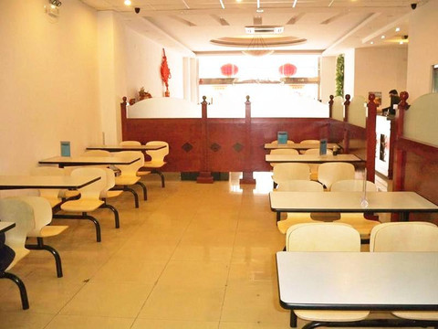 格林豪泰天津华苑科园商务酒店主图