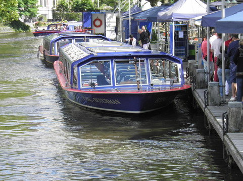 Blue Boat Company-阿姆斯特丹必去景点