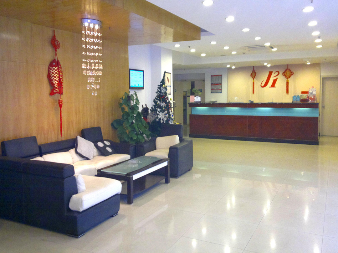 锦江之星湖州衣裳街历史街区酒店主图