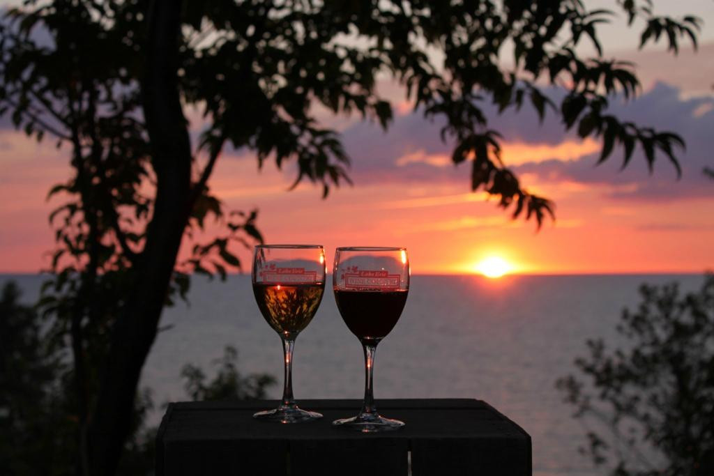 Lake Erie Wine Country景点图片