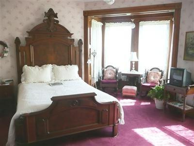 Squiers Manor B&B主图