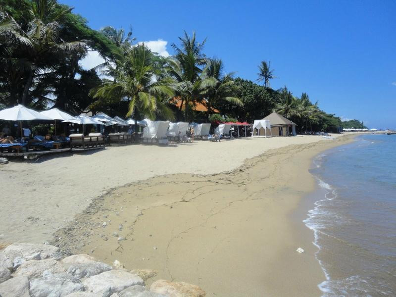 Cemara Beach-沙努尔必去景点