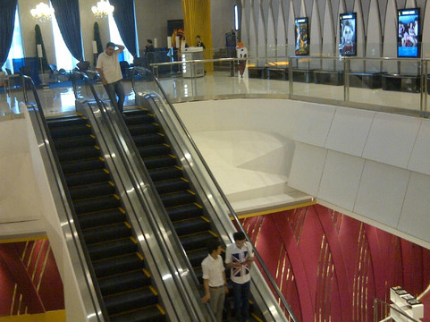 曼谷中央广场拉玛九世购物中心-曼谷必去景点