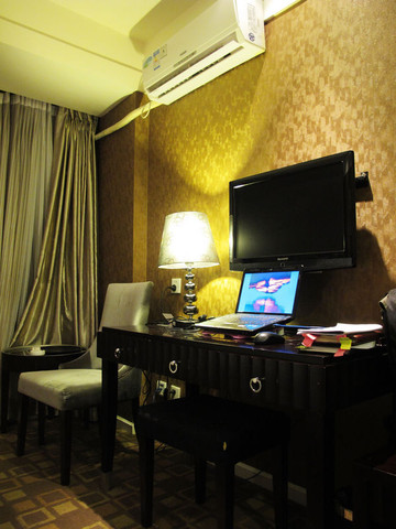 维也纳智好酒店(成都武侯祠华西医院店)主图