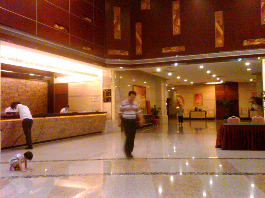 新词大酒店主图