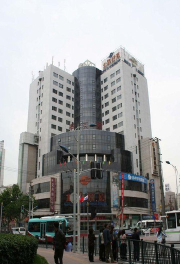 维也纳酒店(上海宝山吴淞店)主图