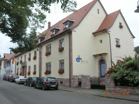 兰茨图尔酒店住宿-Air Hotel Royal Landstuhl