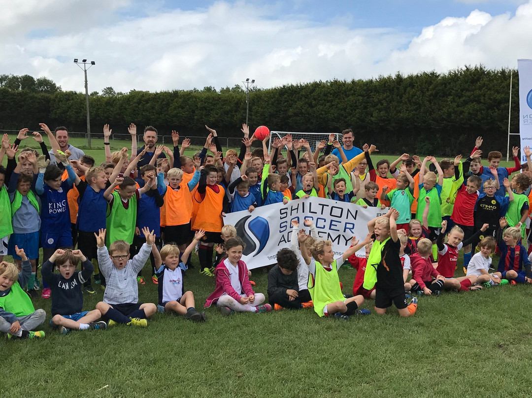 Shilton Soccer Academy-Hayle必去景点