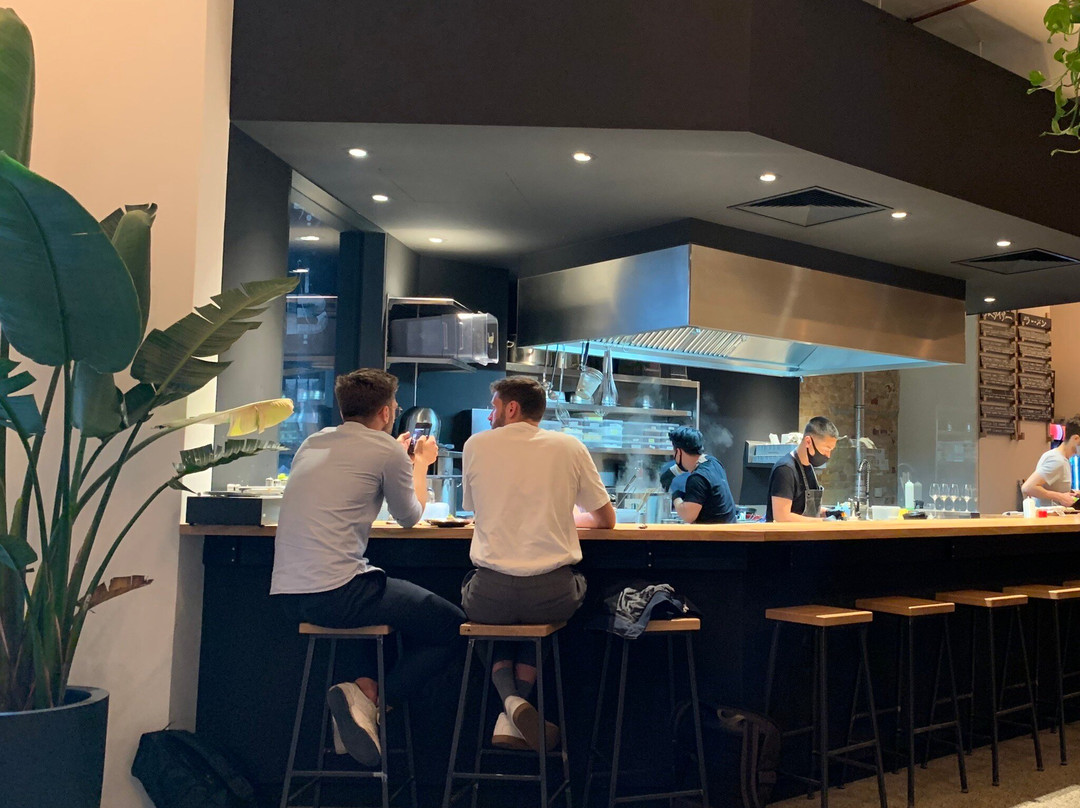 Buya Izakaya Ramen主图