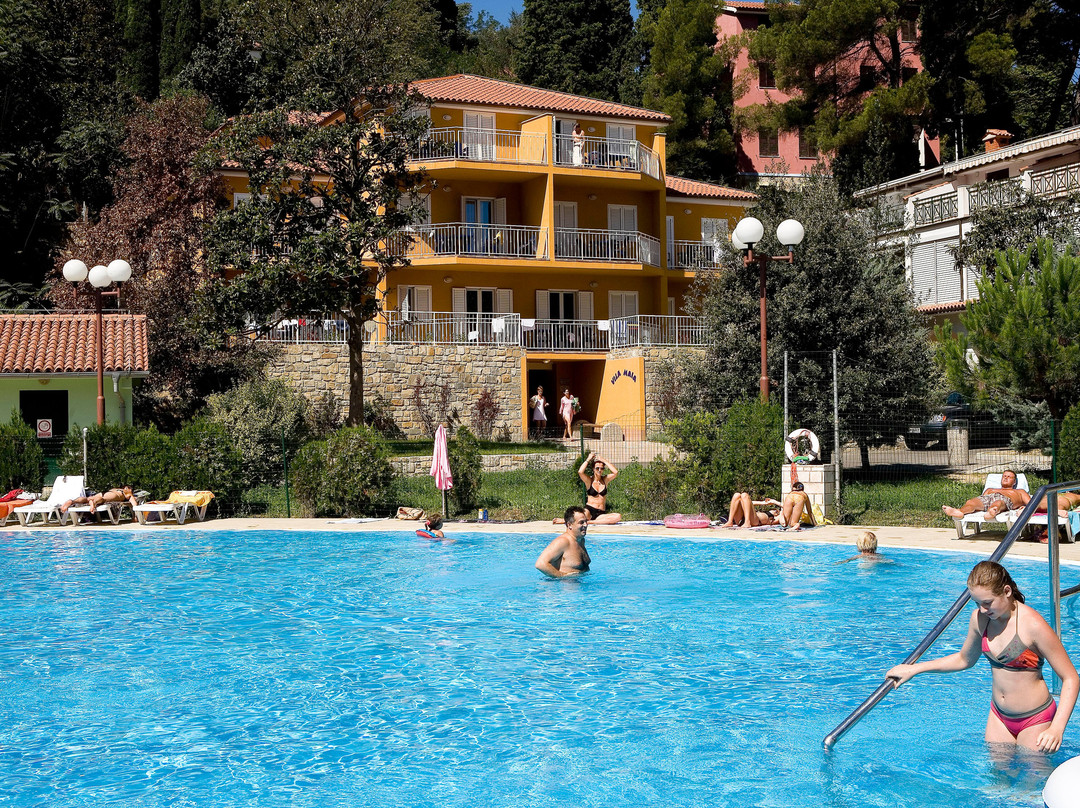 Villa Maia Apartments