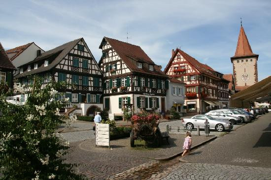 Berghaupten酒店住宿-Weinhotel Pfeffer & Salz