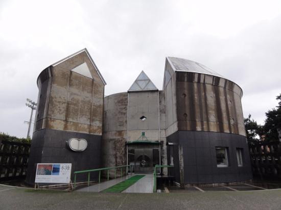 Komatsu City Honjinkinen Art Museum-小松市必去景点