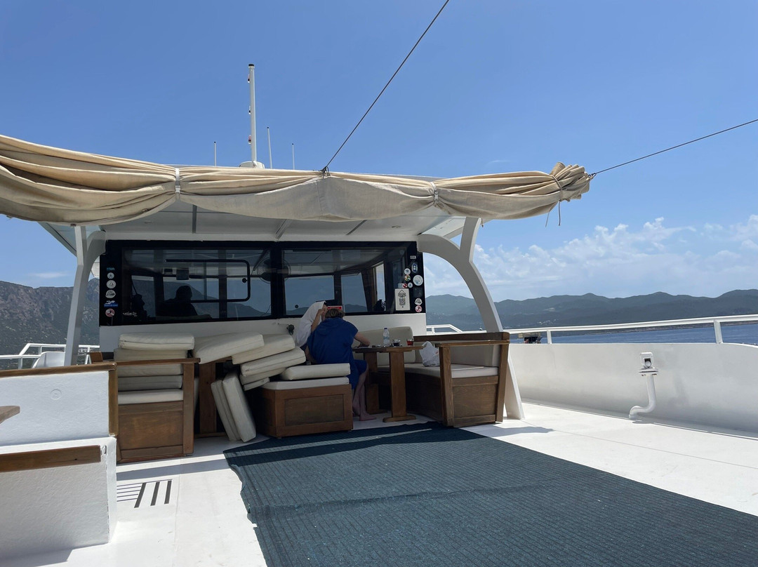 Naturablue Diving Center-卡斯必去景点