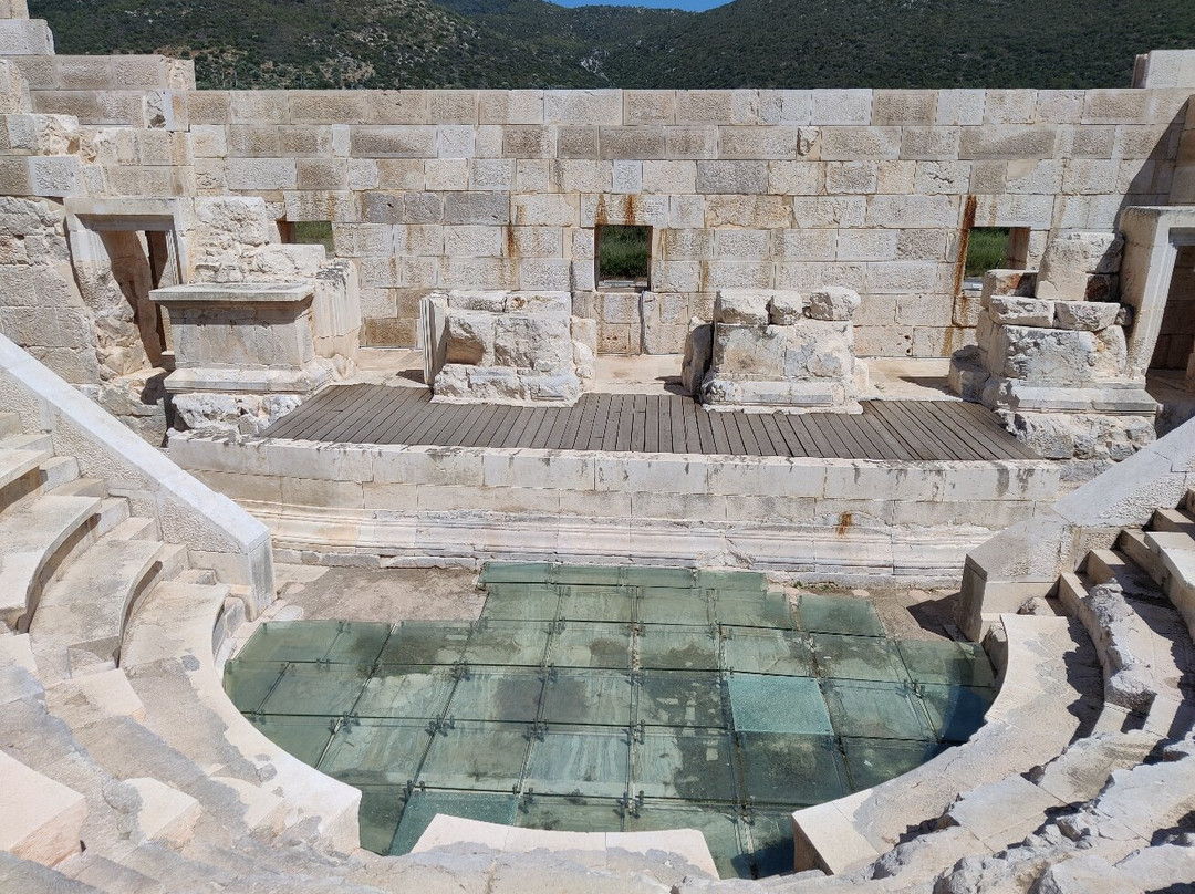 Patara Ruins景点图片