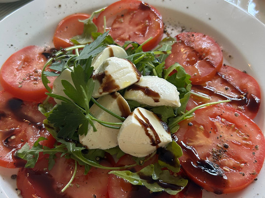 Bluenose Lodge主图