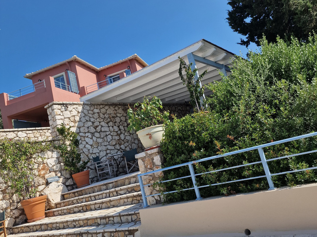 Mira Resort Maisonettes主图