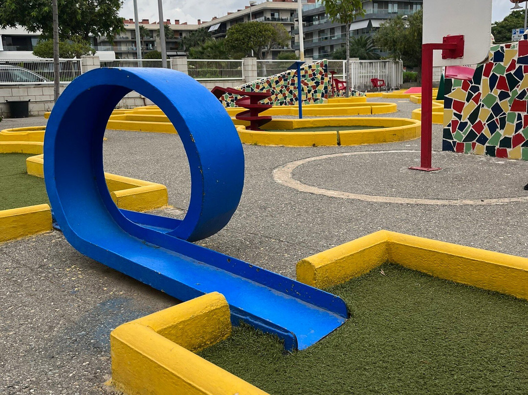 Esquirol Park景点图片