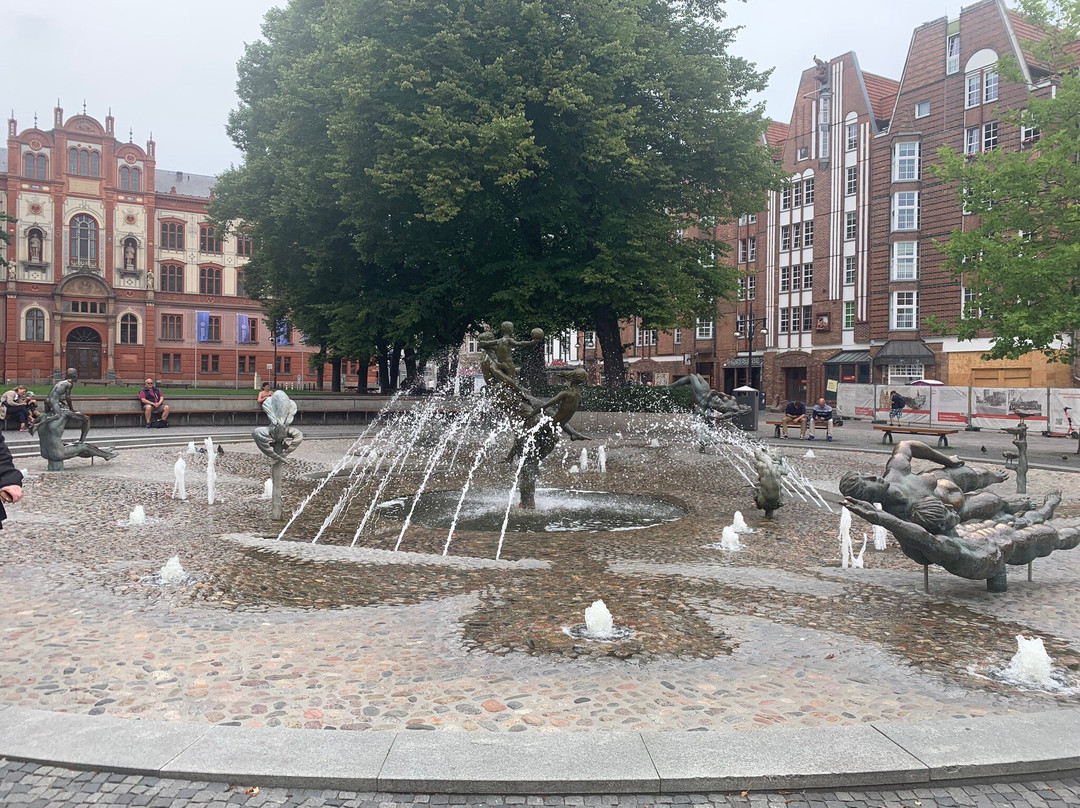 Brunnen der Lebensfreude景点图片