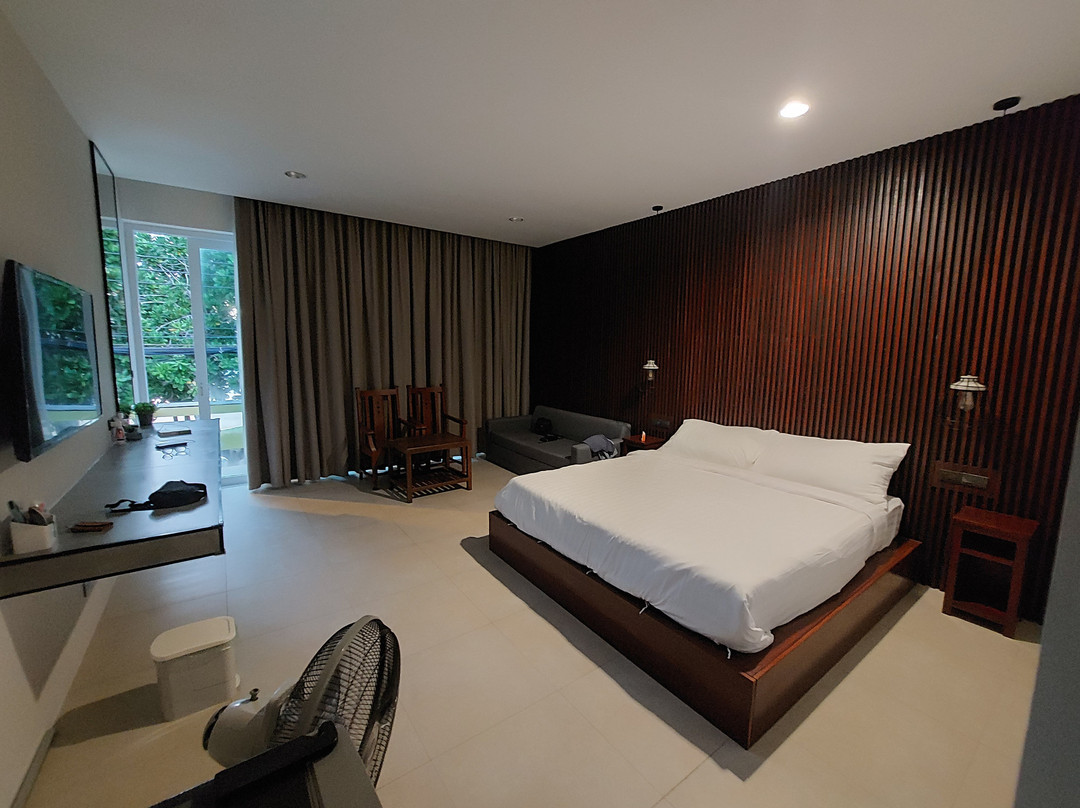 Beach House by Rose massage主图