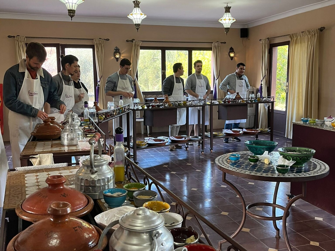 饥饿辣妹厨房-马拉喀什必去景点