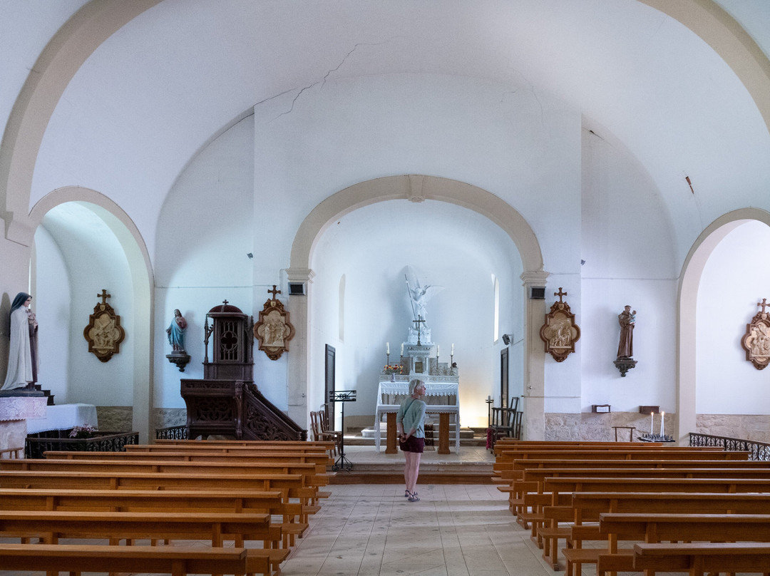 Église Saint-Michel-Archange景点图片