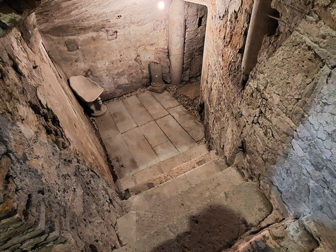 Chiesa dei Santi Abbondio e Abbondanzio-Rignano Flaminio必去景点