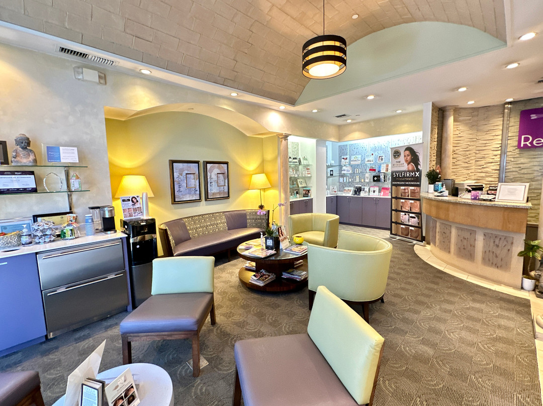 Reviv Med Spa-密尔布瑞必去景点